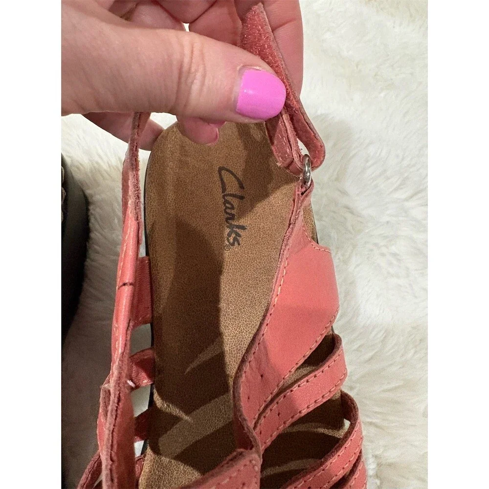 Clarks Women's Slingback Strappy Sandals Dark Pink Size 8M Comfort Footbed - Picture 3 of 8